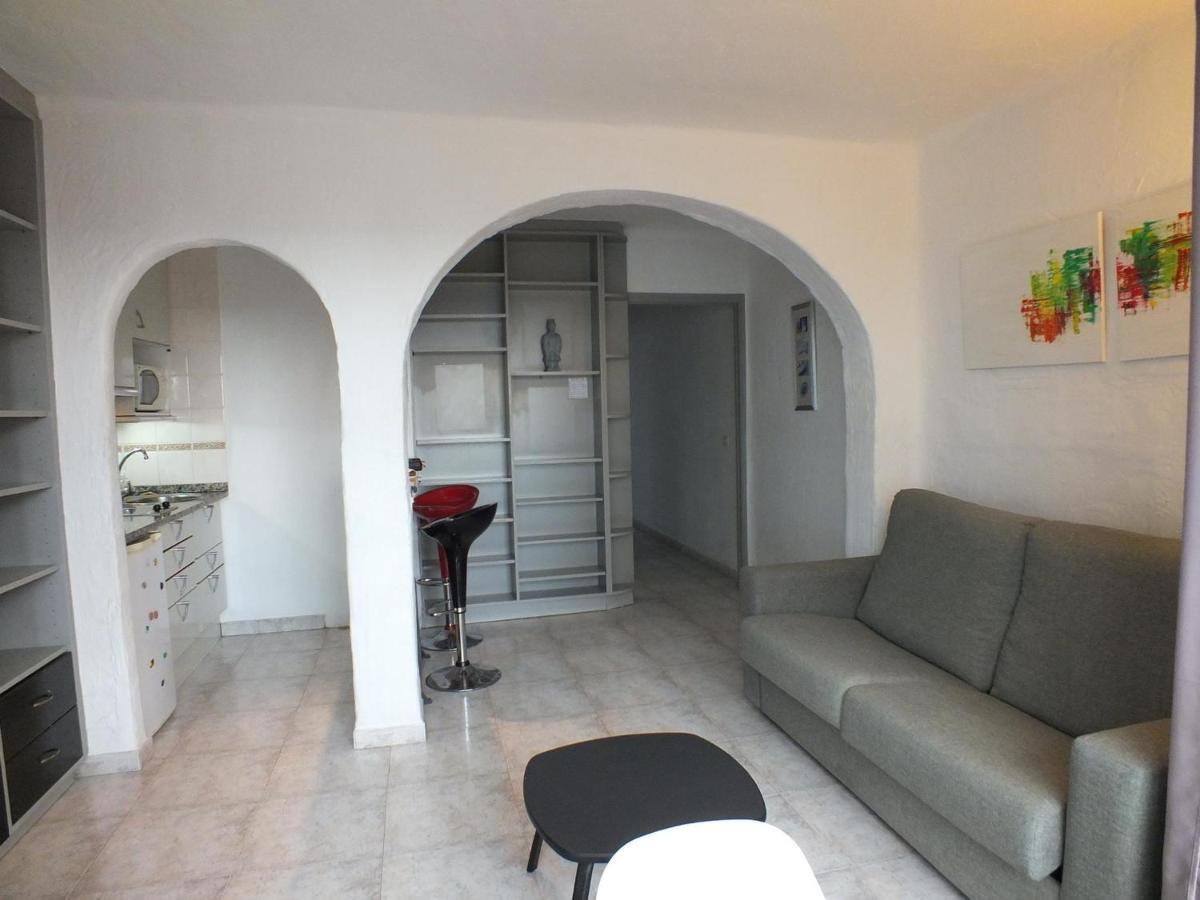 Apartment Comodo, 50m Playa, 4 Pers, Terraza, Tv, Lavadora - Es-204-32